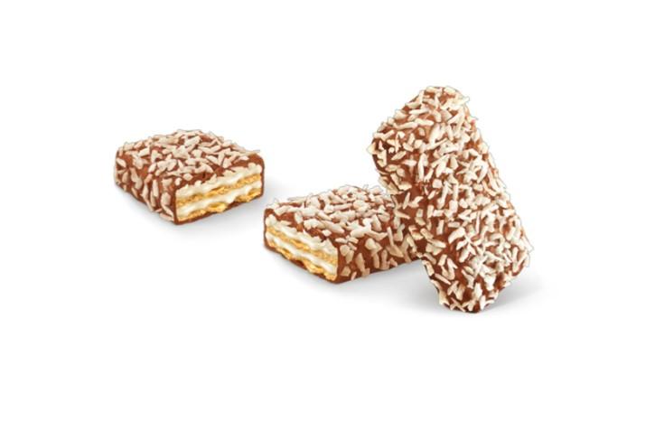 Loacker Gran Pasticceria Fine Milk Chocolate Biscuits With Coconut Cream 100 g